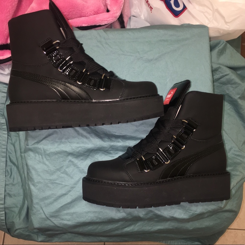 Puma Fenty SB Black Eyelet Rihanna Boots - Picture 1 of 8